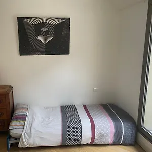 https://apt-cosy-45m2-private-14.fr-paris.fr